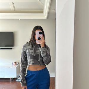 Camouflage Cropped Hoodie